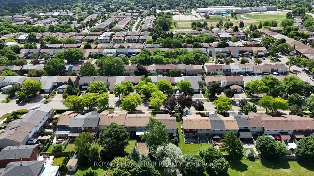 Additional image 38 of 82 Royal Salisbury Way