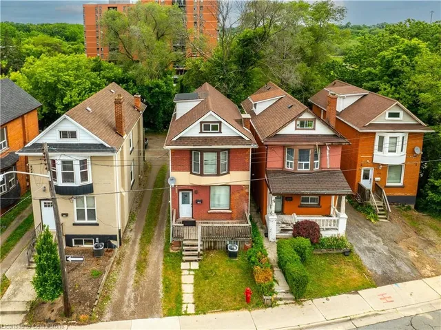 Additional image 2 of 738 King St