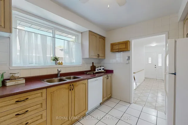 Additional image 15 of 186 Roywood Dr