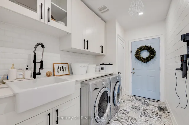 Additional image 15 of 741 Wettlaufer Terr