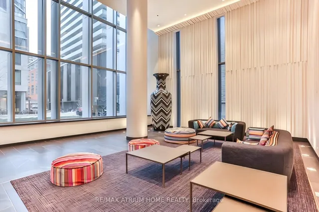 Additional image 5 of 42 Charles St Unit PH 5305