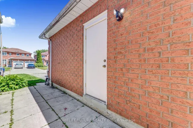 Additional image 48 of 10 Hania Terr