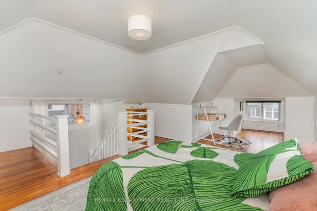 Additional image 36 of 48 Eastbourne Ave