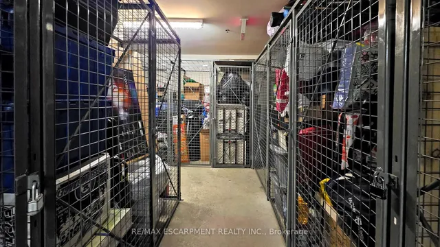 Additional image 20 of 3351 Cawthra Rd Unit 218