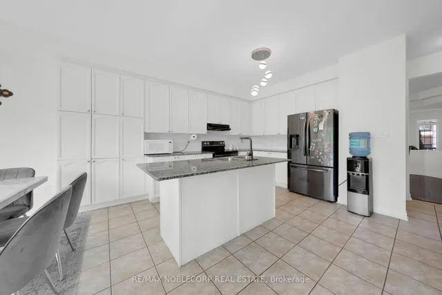 Additional image 18 of 48 Monabelle Cres