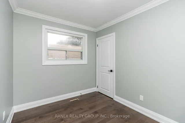 Additional image 34 of 54 Flowertown Ave