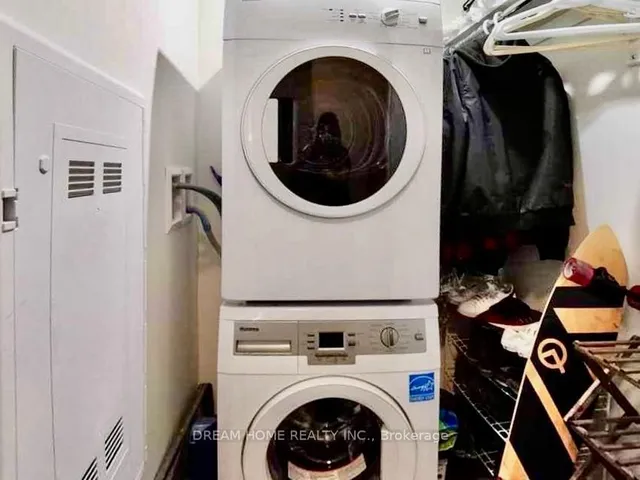 Additional image 27 of 27 Bathurst St Unit 617