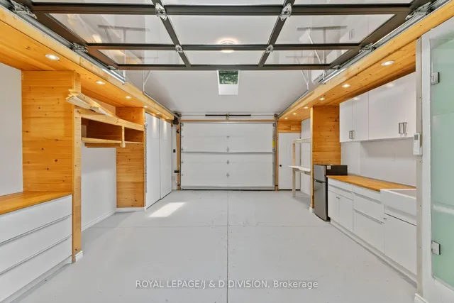 Additional image 47 of 381 St Clarens Ave