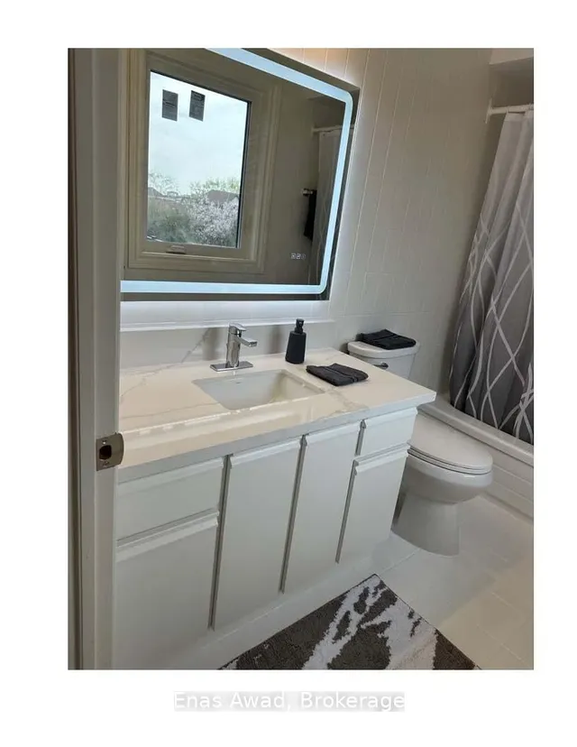 Additional image 27 of 25 Mulholland Ave