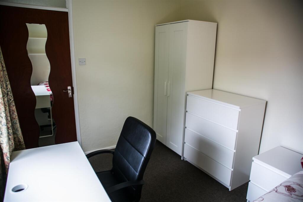 Additional image 11 of Leahurst Crescent, Harborne, Birmingham