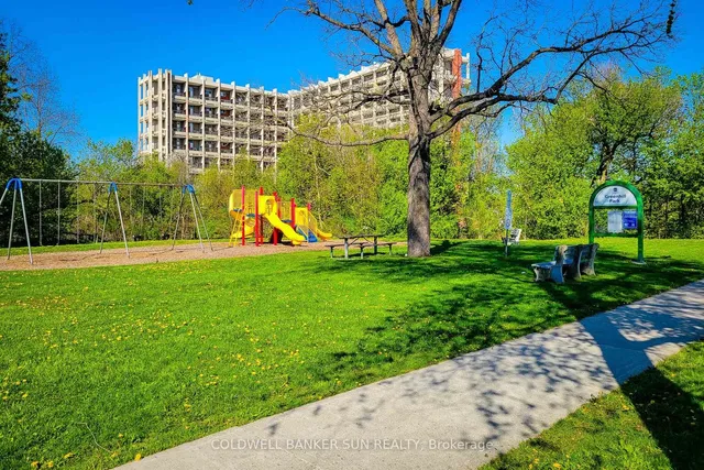 Additional image 36 of 566 Greenhill Ave