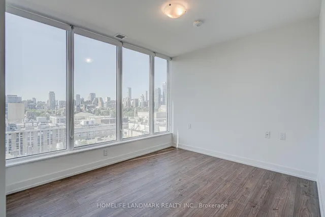 Additional image 10 of 203 College St Unit 1204