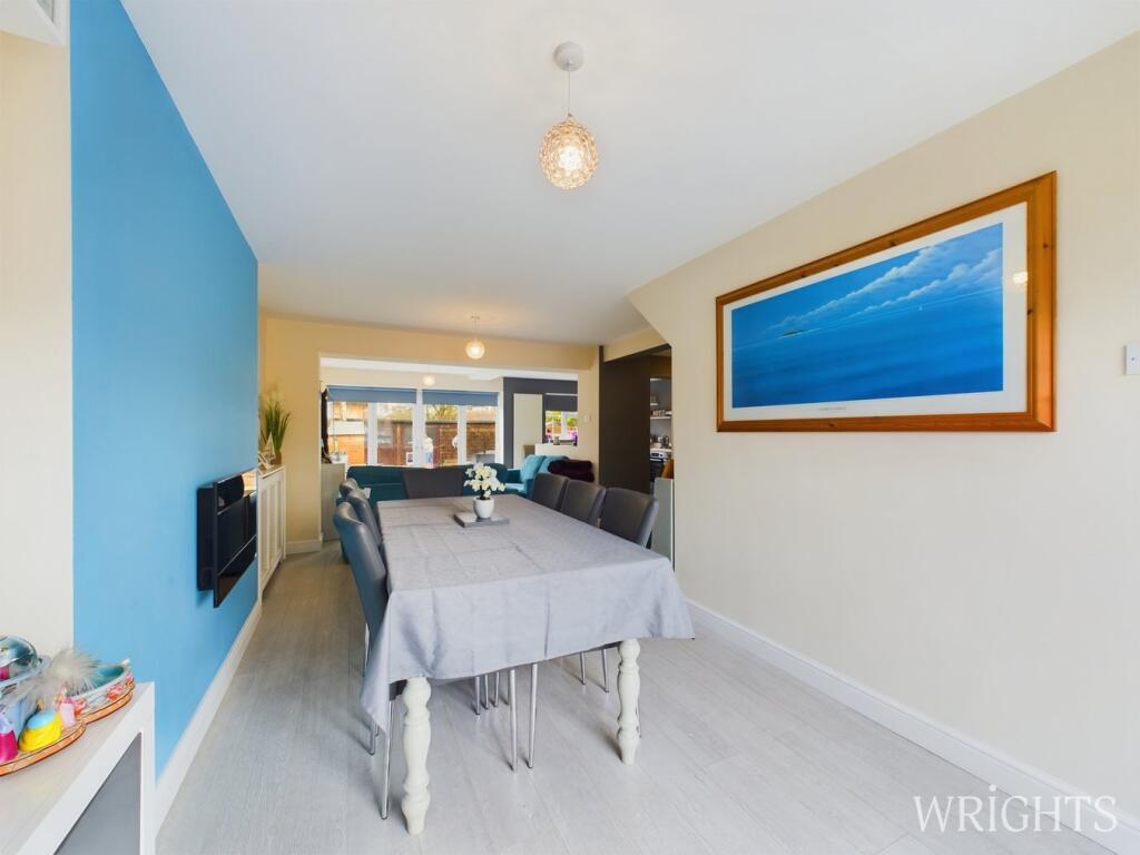 Additional image 7 of West Mead, Welwyn Garden City, AL7