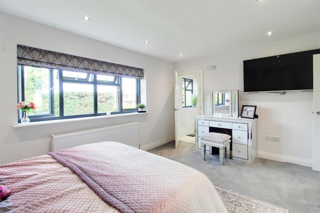 Additional image 8 of Moffats Lane, Brookmans Park