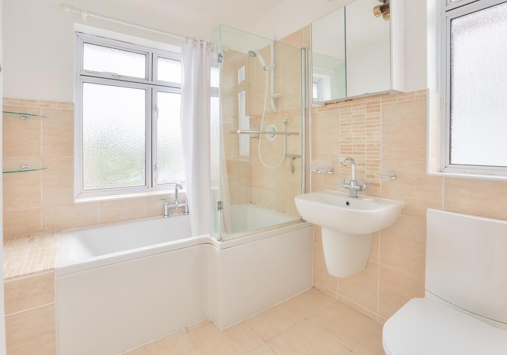 Additional image 10 of Flora Grove, St Albans, Herts, AL1