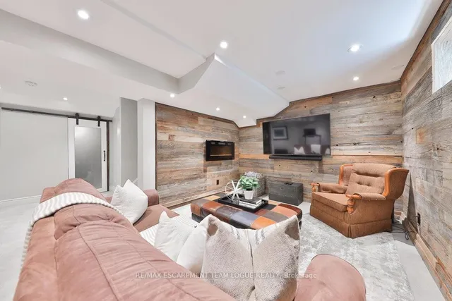 Additional image 35 of 2137 Turnberry Rd