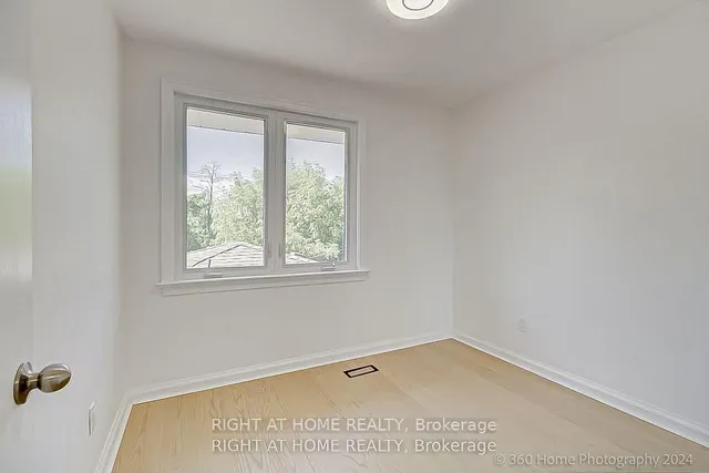 Additional image 9 of 28 wyndcliff Cres