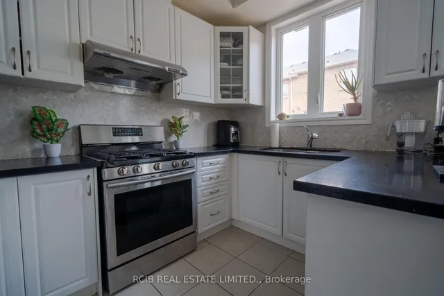 Additional image 9 of 33 Sprucewood Rd