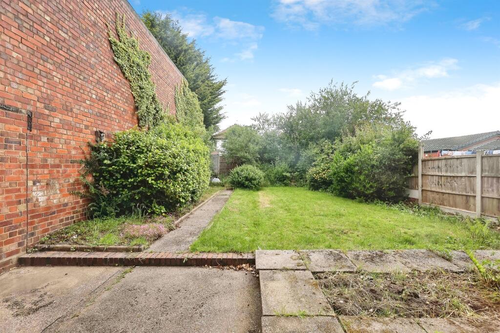 Additional image 17 of Bucklands End Lane, Birmingham