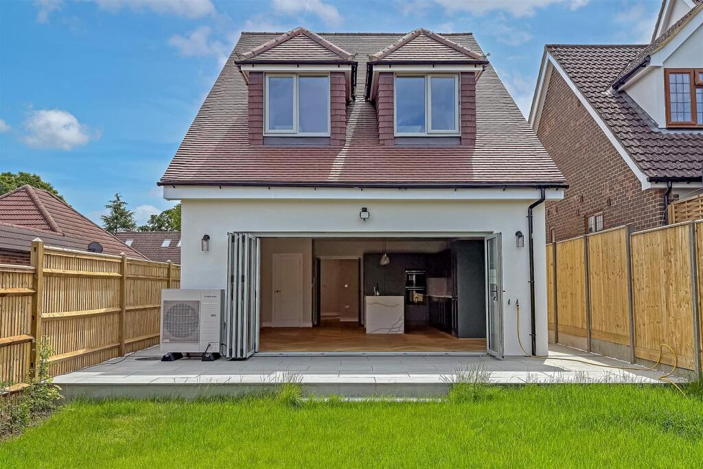 Additional image 29 of Highfield Road, Sandridge, St. Albans