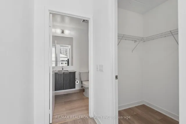 Additional image 22 of 120 Parliament St Unit 620