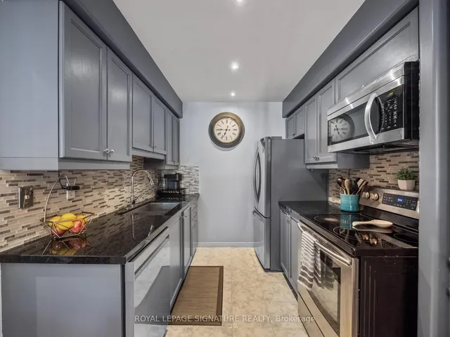 房产图片 5 - 13 Bronte Crt