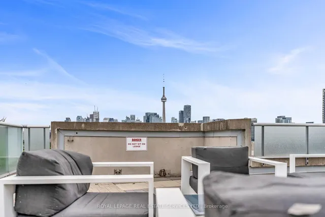 Additional image 36 of 1005 King St Unit 707
