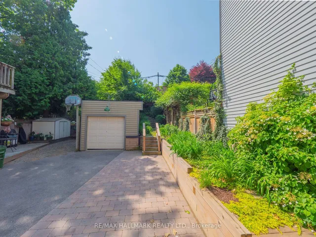 Additional image 44 of 51 Bain Ave