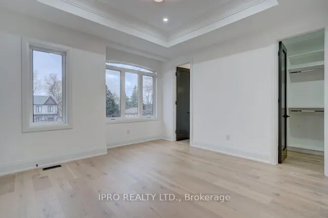 Additional image 39 of 12 Euclid Ave