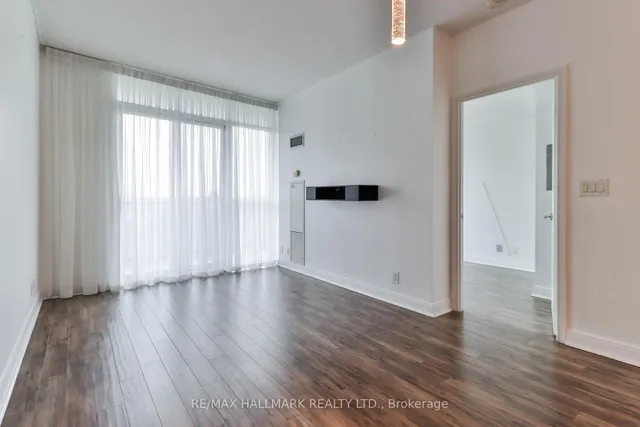 Additional image 3 of 80 Absolute Ave Unit 511