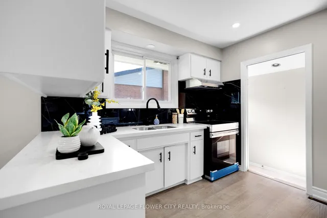 Additional image 13 of 470 Franklin St