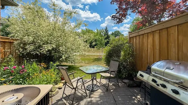 Additional image 4 of 100 Beddoe St Unit 65