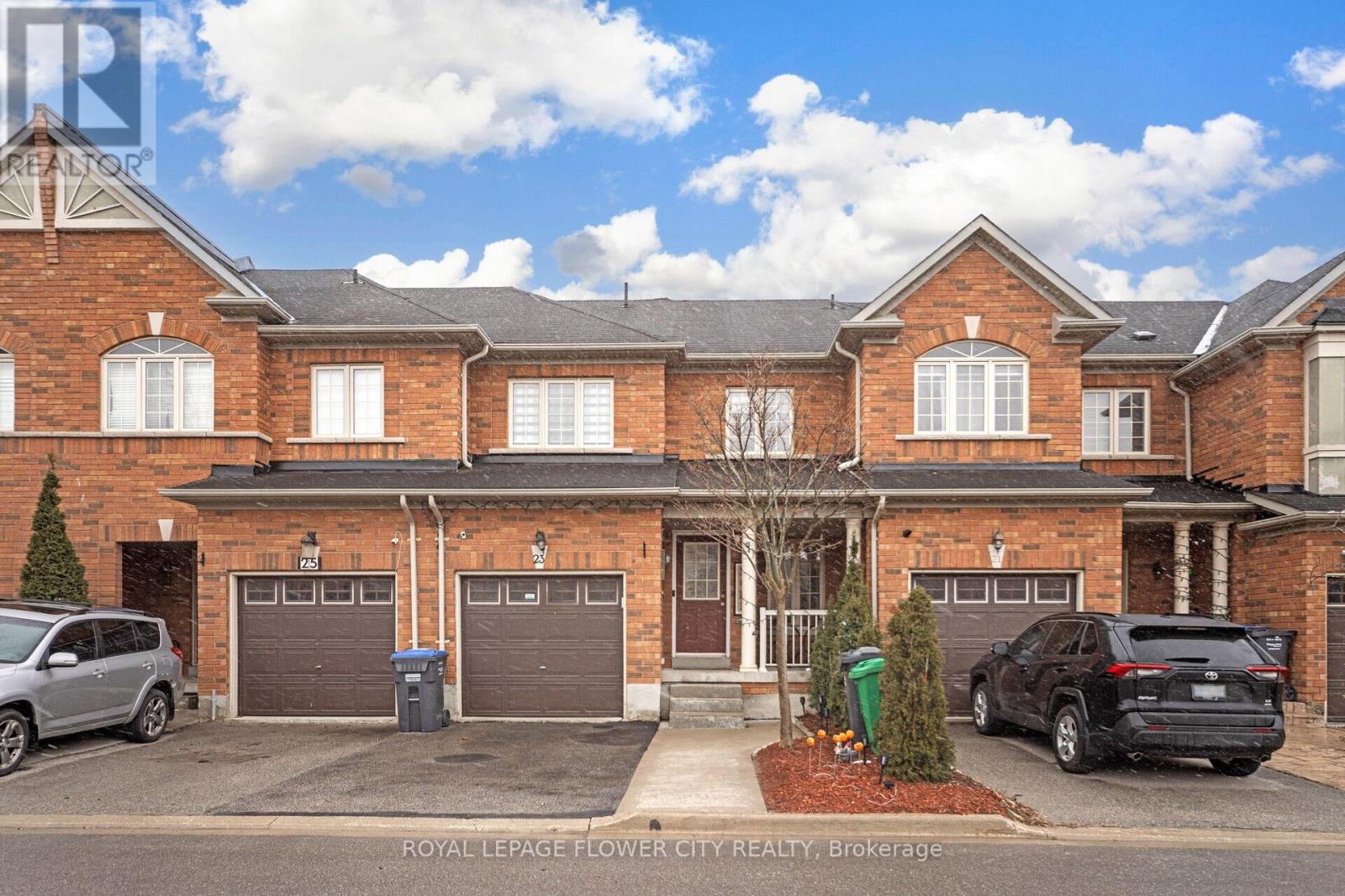 23 EAGLE TRACE DRIVE|Brampton (Sandringham-Wellington), Ontario L6R0M3
