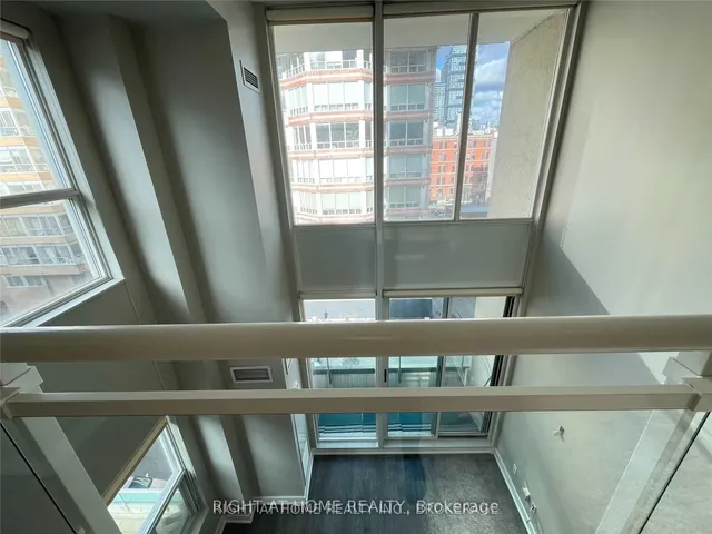 Additional image 9 of 77 Lombard St Unit 501