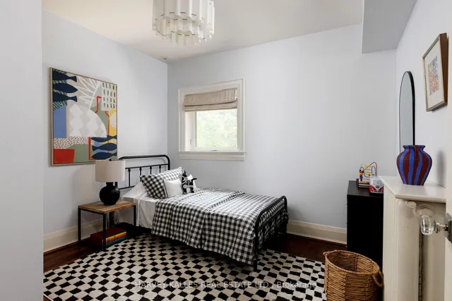 Additional image 13 of 8 Edgewood Cres