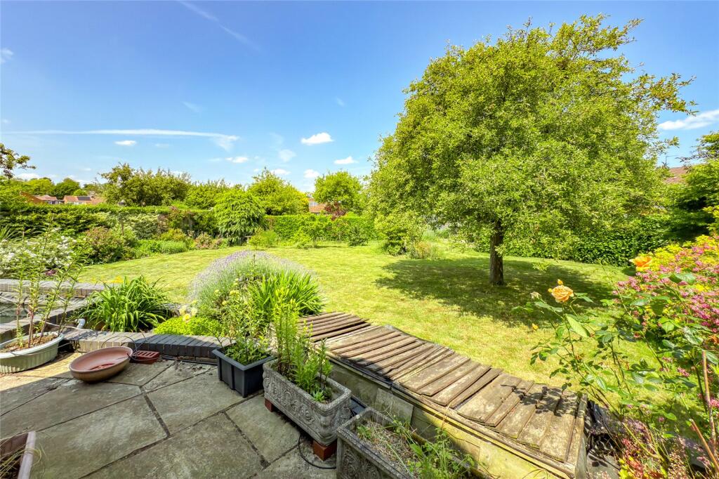 Additional image 20 of Evans Grove, St. Albans, Hertfordshire, AL4