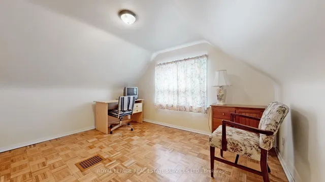 Additional image 23 of 4 Colfax St