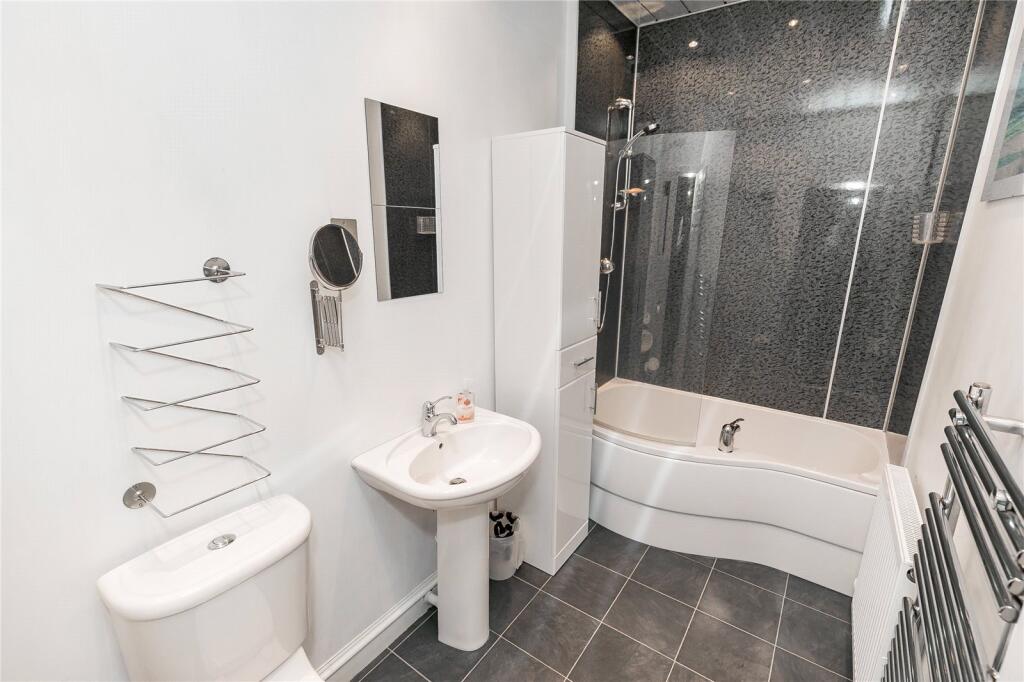 Additional image 7 of Hollybank Place, Flat D, Aberdeen, AB11