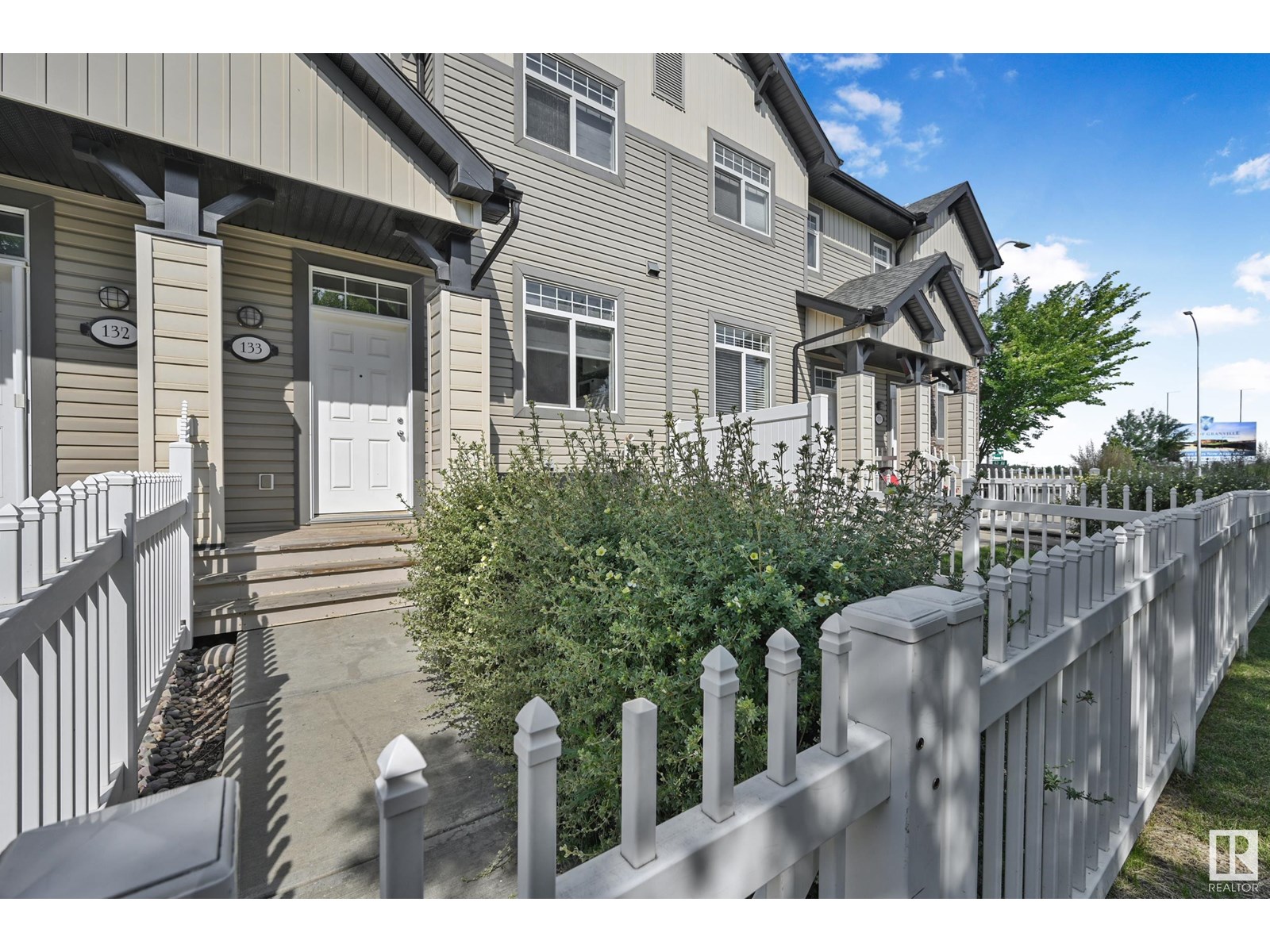 #133 465 HEMINGWAY RD NW|Edmonton, Alberta T6M0J7