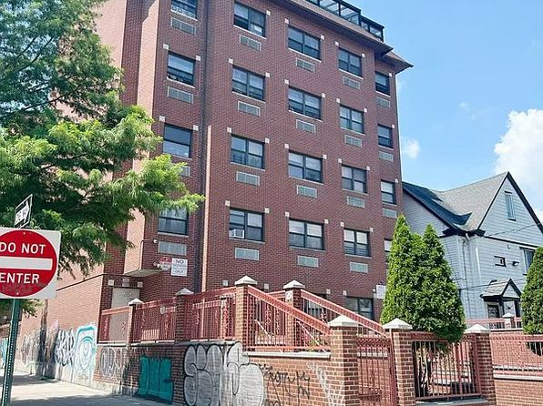 46-06 88th St #5B, Elmhurst, NY 11373