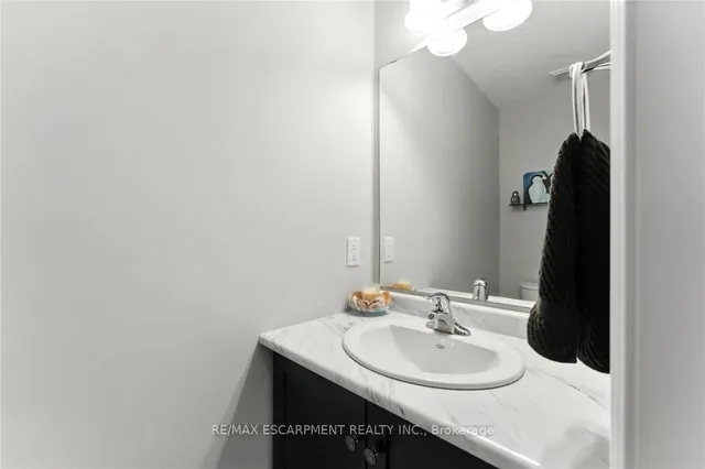 Additional image 17 of 377 GLANCASTER Rd Unit 37