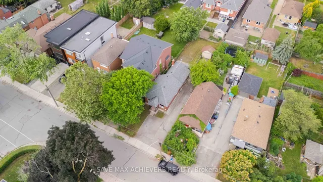 Additional image 32 of 54 Harold St