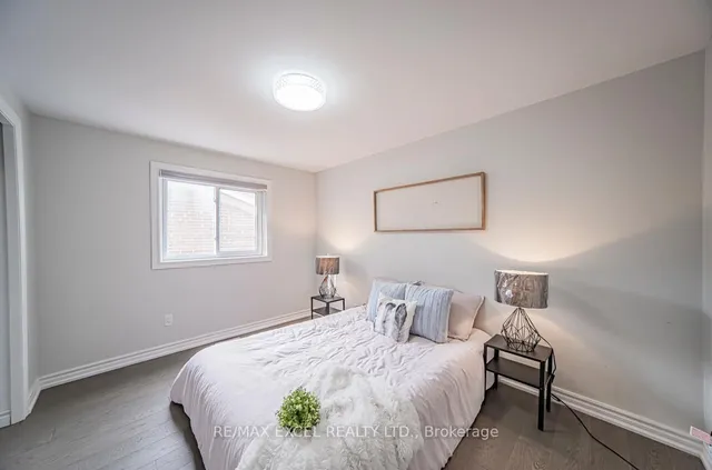 Additional image 42 of 106 Alexmuir Blvd