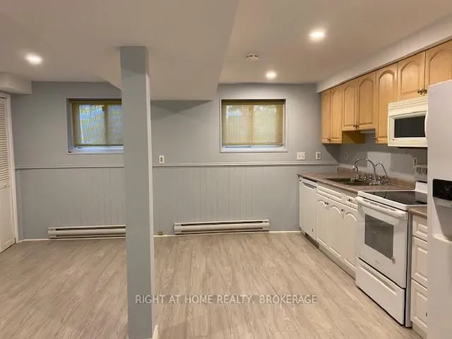 Additional image 25 of 74 Seabreeze Cres