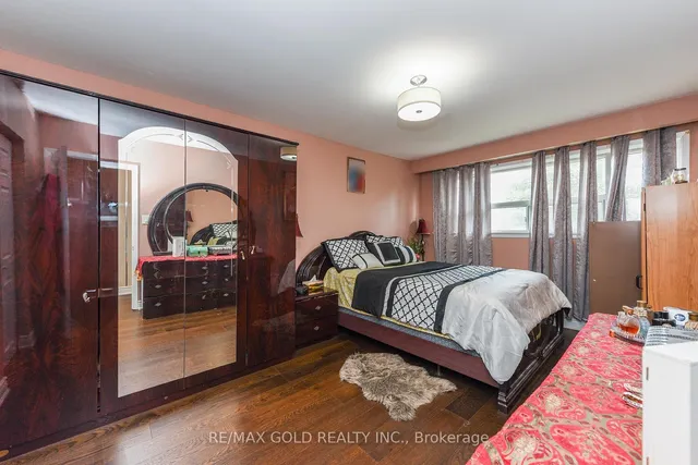 Additional image 18 of 3507 Laddie Cres