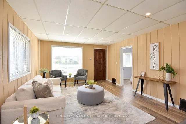 Additional image 5 of 449 Mary St