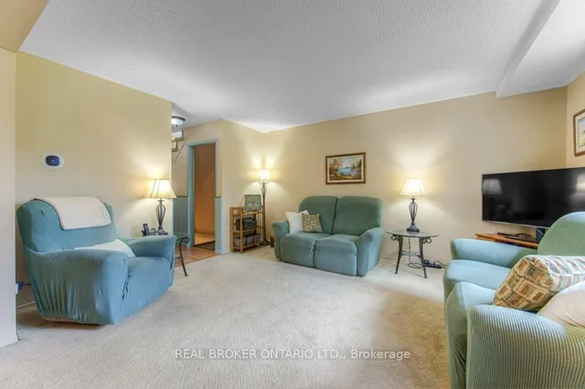 Additional image 15 of 889 Morley Ave