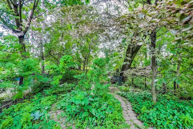 Additional image 37 of 523 Soudan Ave