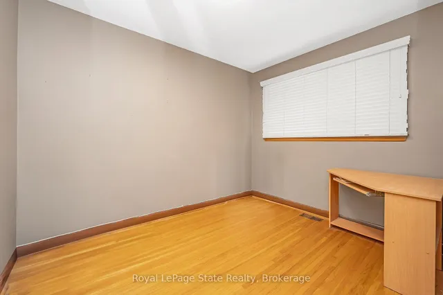 Additional image 20 of 327 East 42nd St