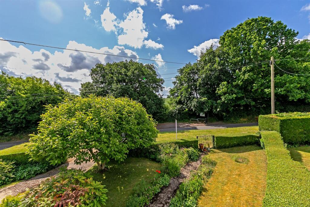 Additional image 27 of Dyke Lane, Wheathampstead, St. Albans